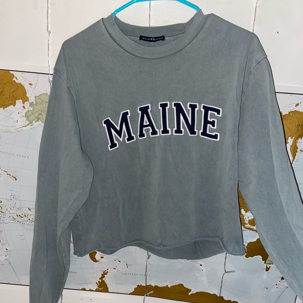 Brandy Melville Presley Maine Top